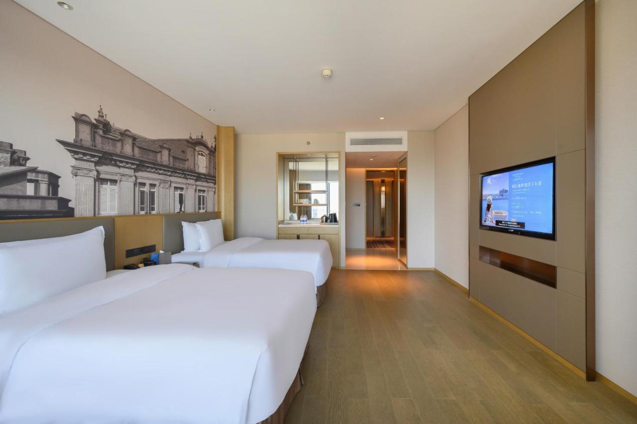 Hotel Wyndham Grand Plaza Royale Yuzhou Xiamen Wuyuan Bay Extérieur photo