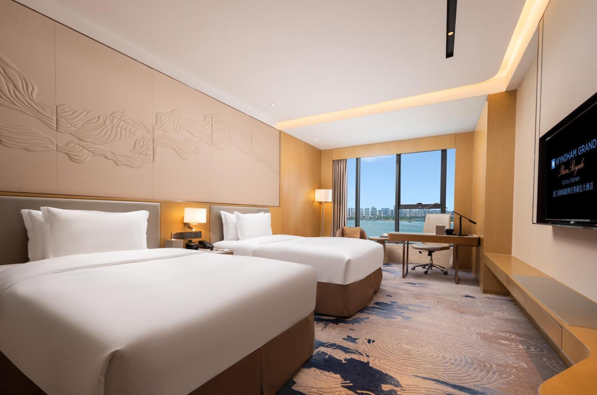 Hotel Wyndham Grand Plaza Royale Yuzhou Xiamen Wuyuan Bay Extérieur photo