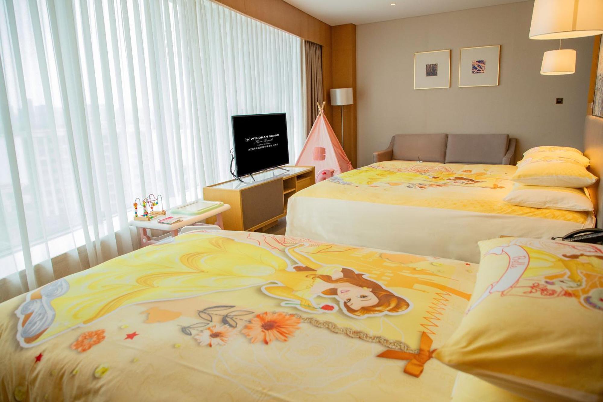 Hotel Wyndham Grand Plaza Royale Yuzhou Xiamen Wuyuan Bay Extérieur photo