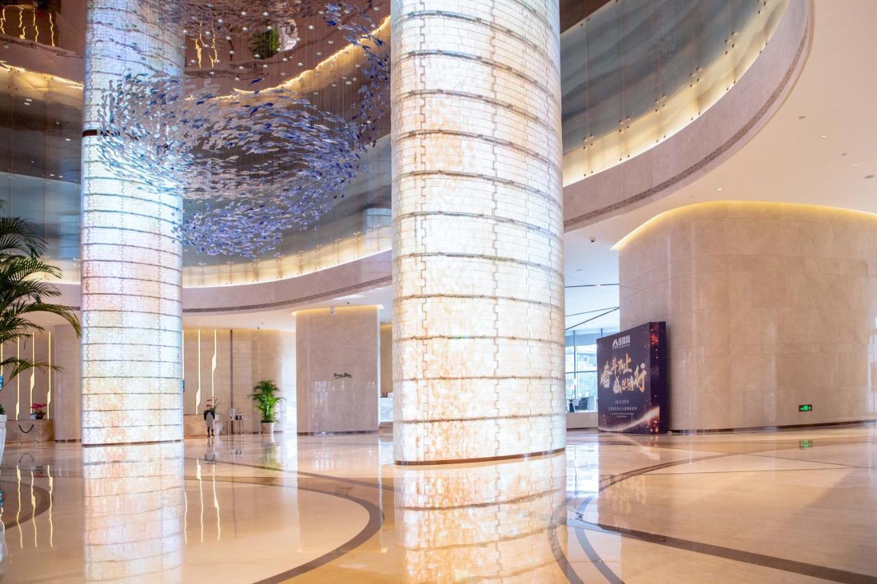 Hotel Wyndham Grand Plaza Royale Yuzhou Xiamen Wuyuan Bay Extérieur photo