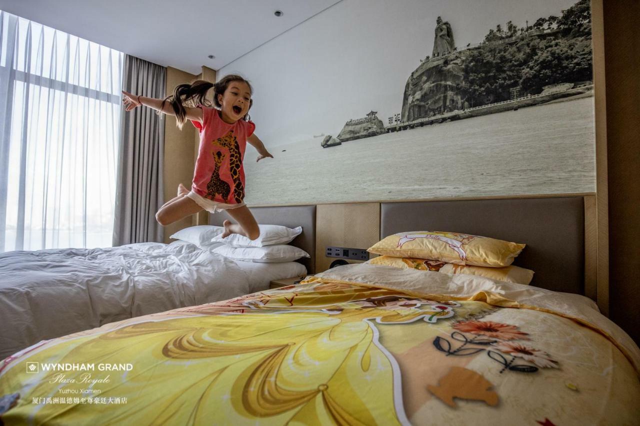 Hotel Wyndham Grand Plaza Royale Yuzhou Xiamen Wuyuan Bay Extérieur photo